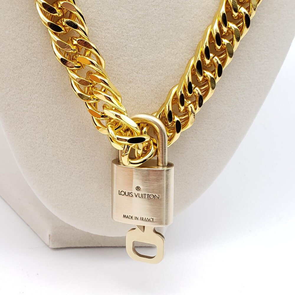 Authentic Louis Vuitton Gold Lock w/Unbranded 18k cuban Gold Plated Chain 011426 - Picture 4 of 10